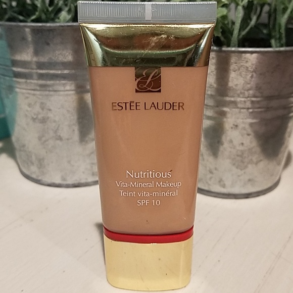 Estee Lauder Other - Estee Lauder nutritious mineral makeup Estee Lauder Other - Estee Lauder nutritious mineral makeup
